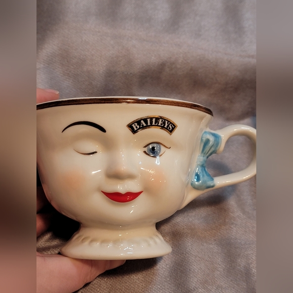 Vintage Bailey's Winking Yum Tea Cup Set, Collectible Baileys Irish - Picture 3 of 14
